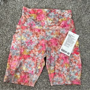 SOLD Lululemon Align High Rise Short with Pockets 8"